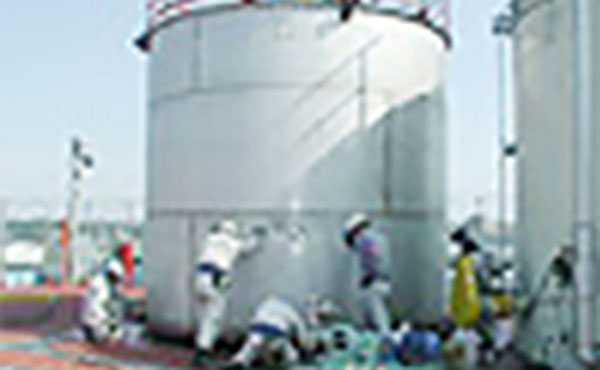タンク据付位置合わせ